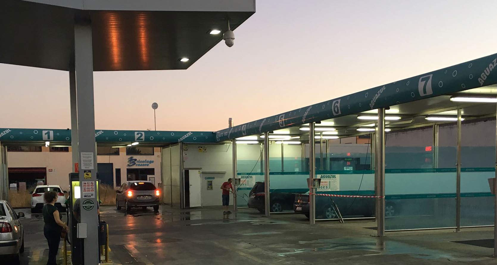 Tu gasolinera Low-Cost en Talavera. Combustibles aditivados con Aderco, máxima calidad para tu motor.index.html